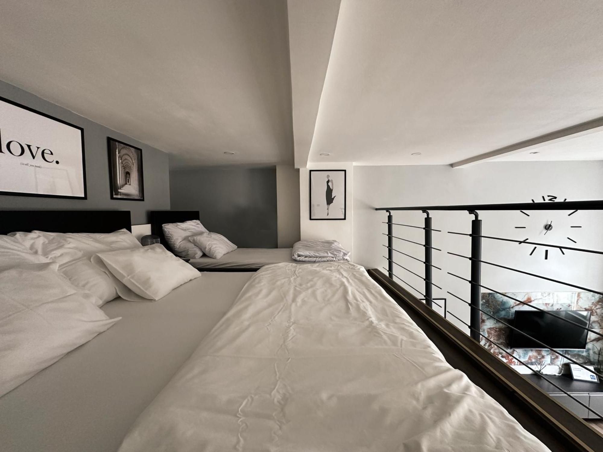 Contemporary Jindrisska Apartment Praga Zewnętrze zdjęcie